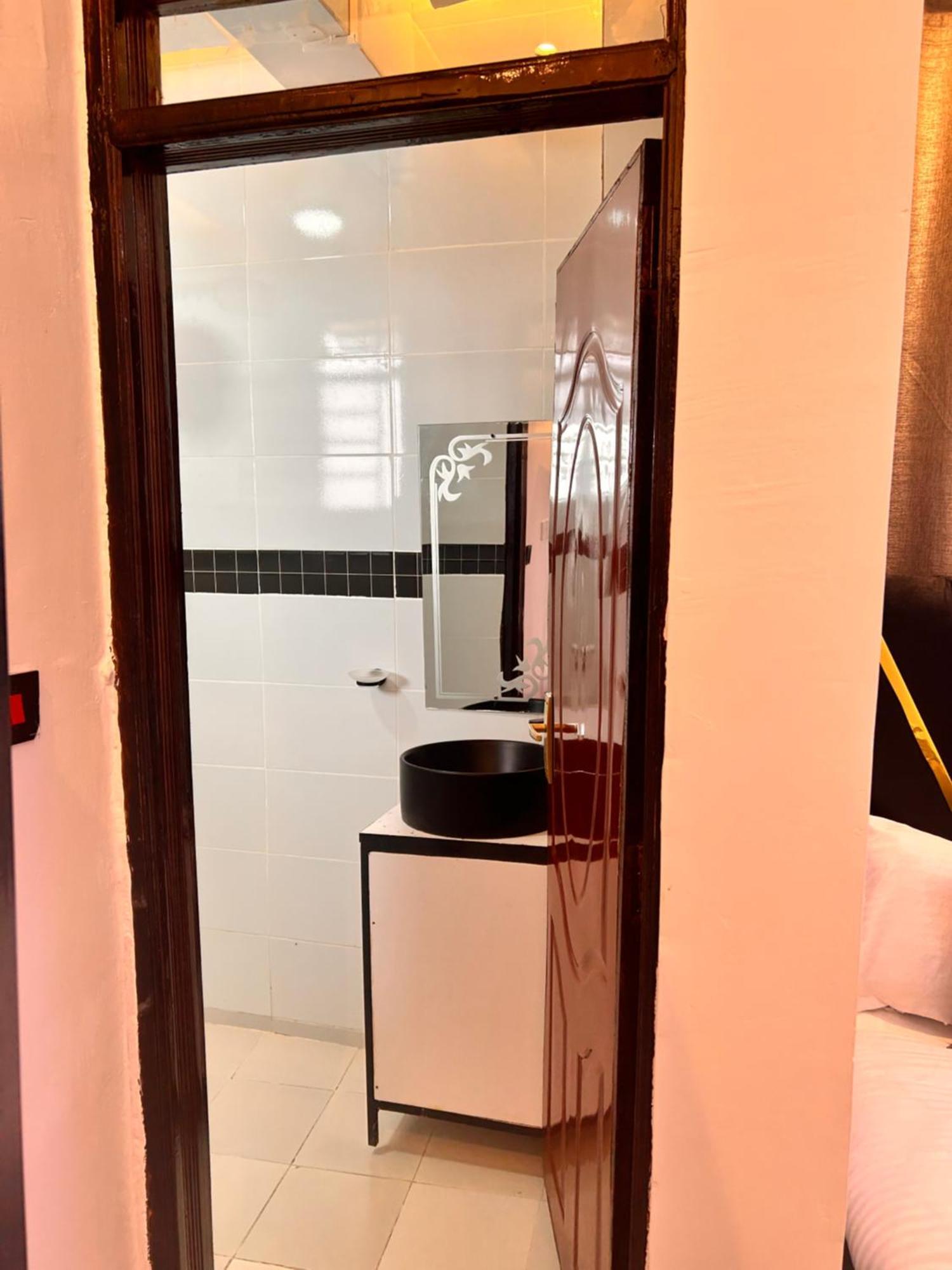 Sandalwood Suites Nakuru - Studios & One Bedroom Suites Exterior foto